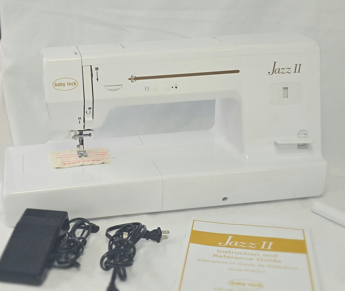 Pre-owned Baby Lock Jazz II – with foot control, power cord and manual
