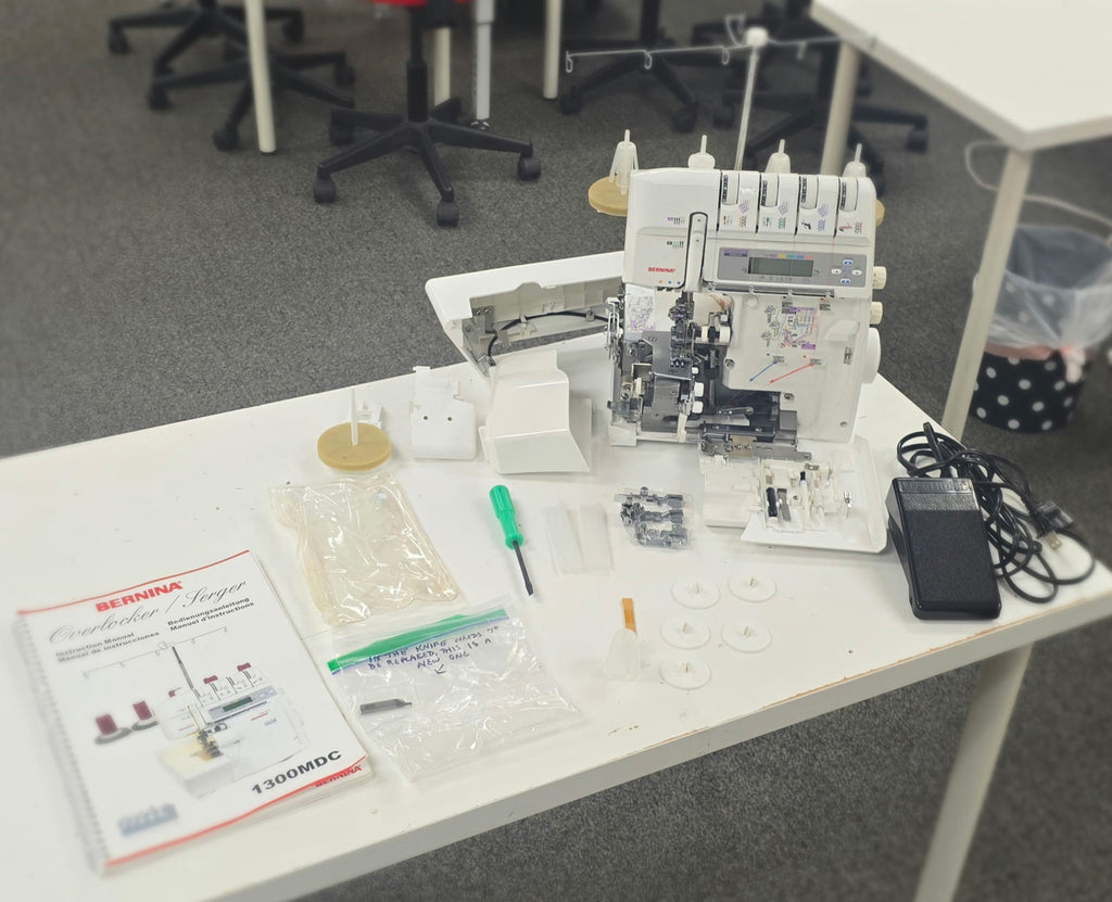 Bernina 1300 MDC Overlocker / Coverstitch Combo Machine