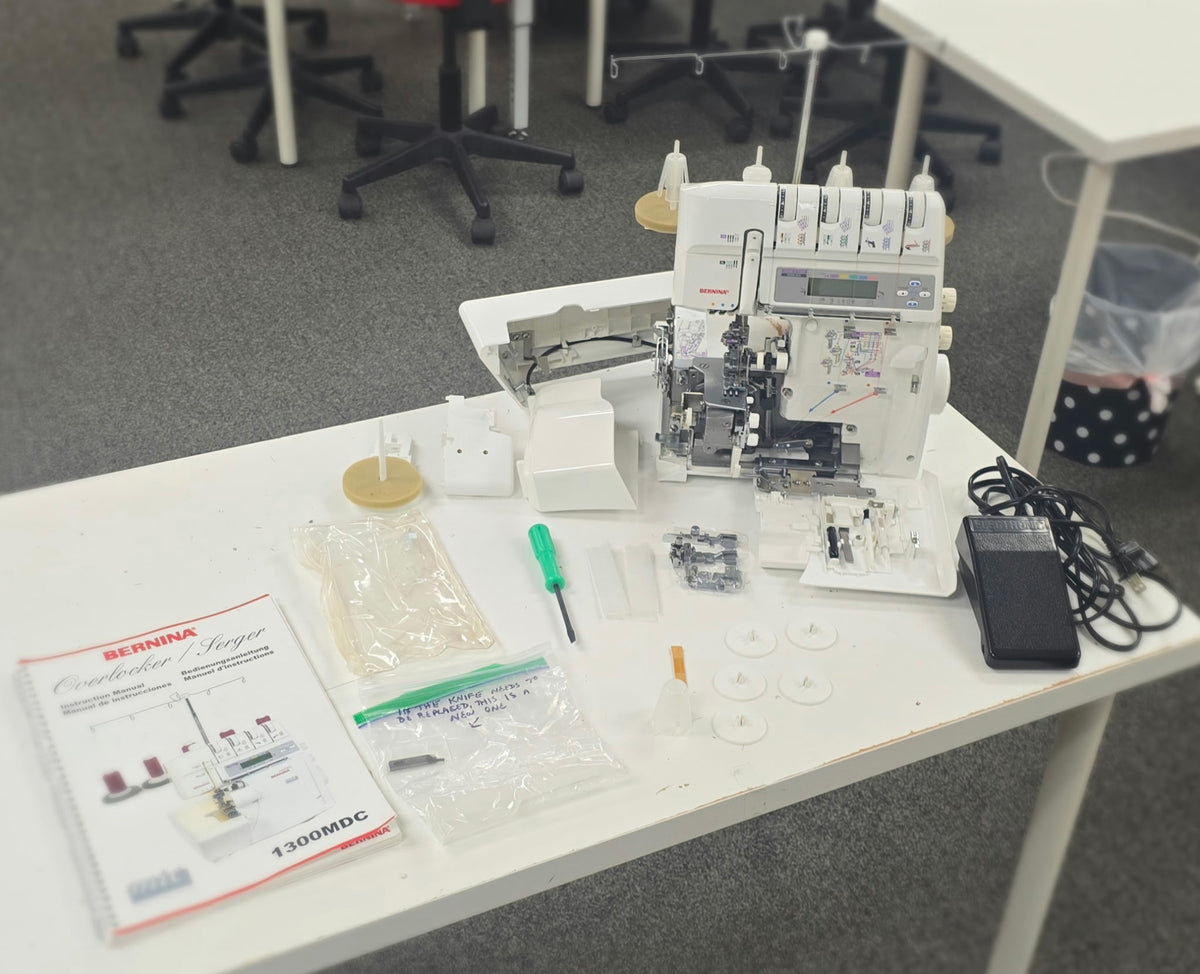 Bernina 1300 MDC Overlocker / Coverstitch Combo Machine