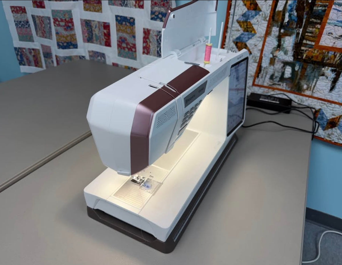 Pre-Owned HUSQVARNA VIKING EPIC Quilt 97 Sewing Machine