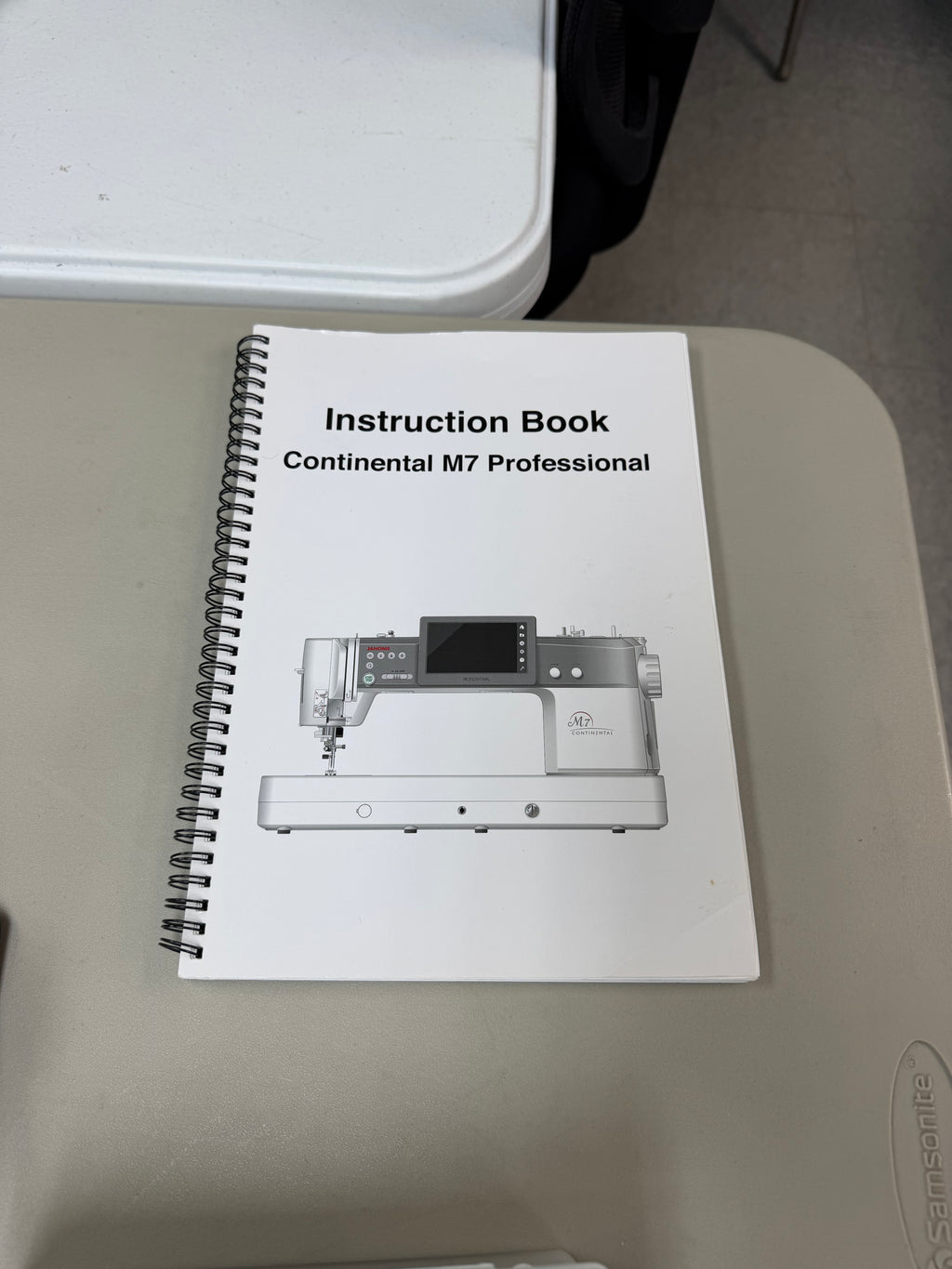 Continental M7 Professional instruction book