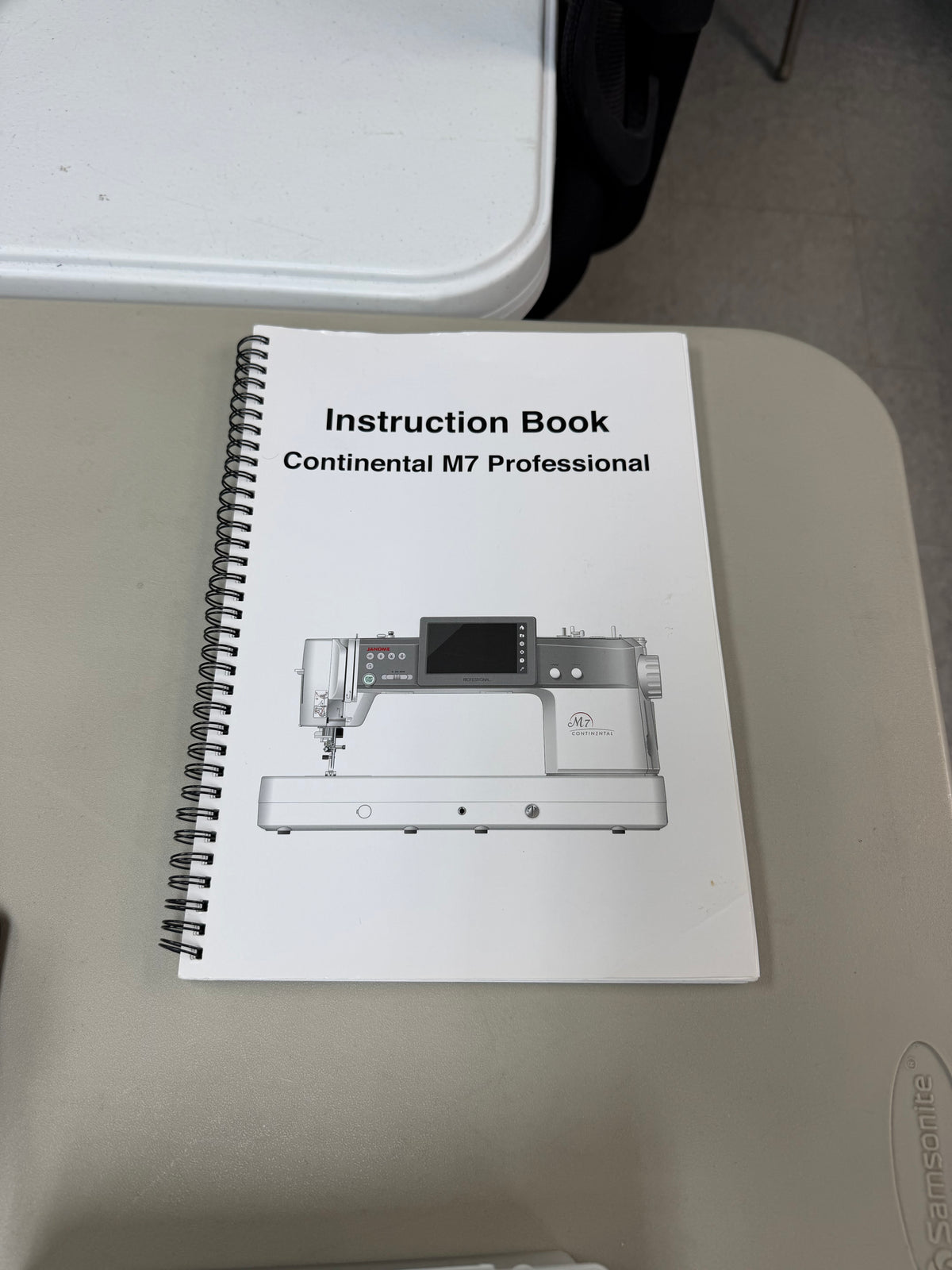 Continental M7 Professional instruction book
