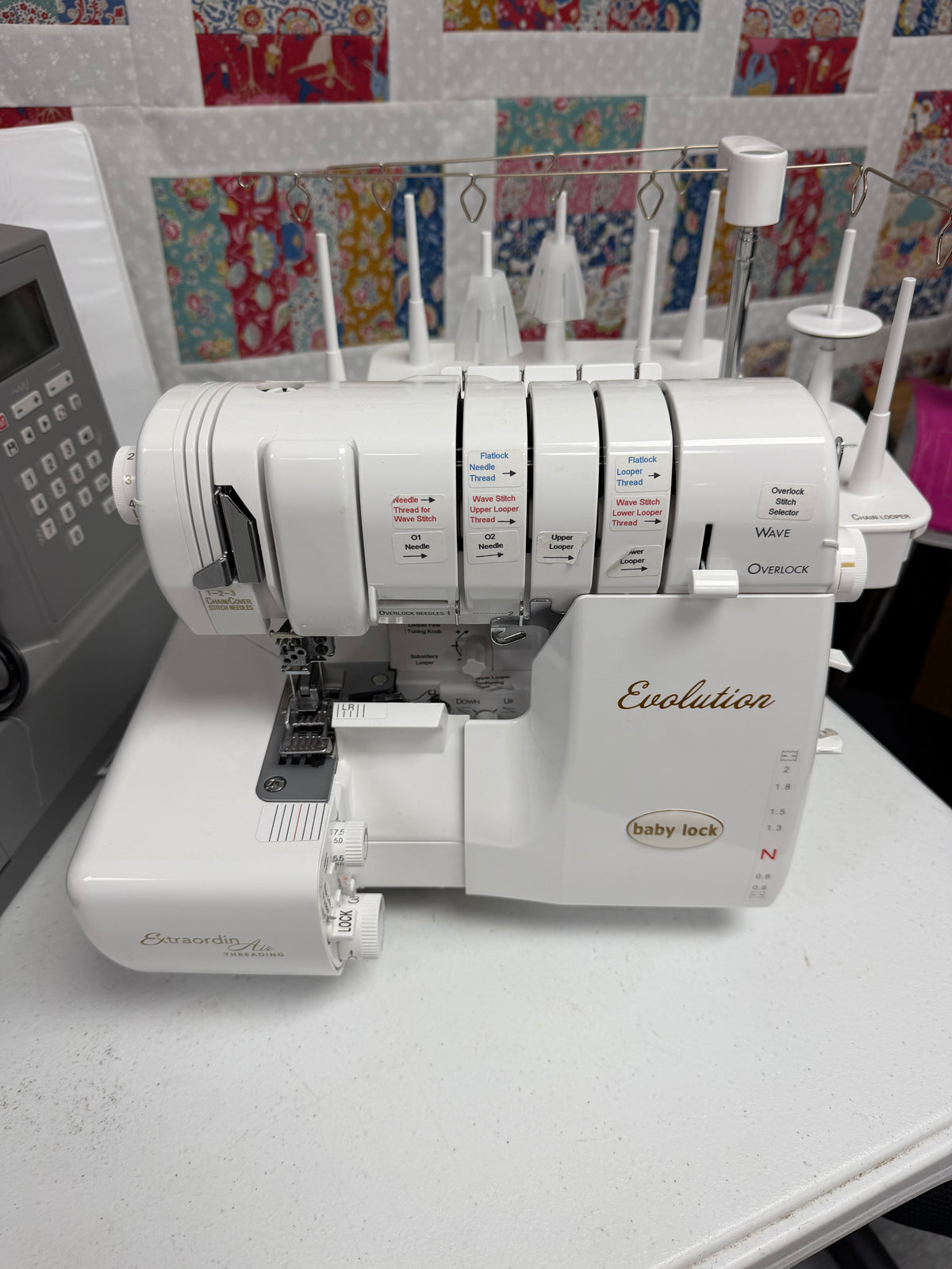 Pre-owned Baby Lock Evolution BLE8W-2 – front view