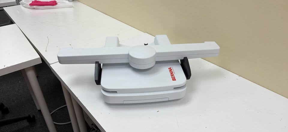 Pre-owned BERNINA Embroidery Module – front view